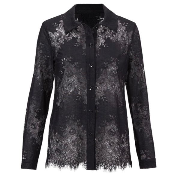 ✨NWOT✨ CAbi St Regis Blouse - Sz S - Picture 2 of 10